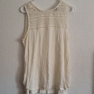 Contemporary H&M top